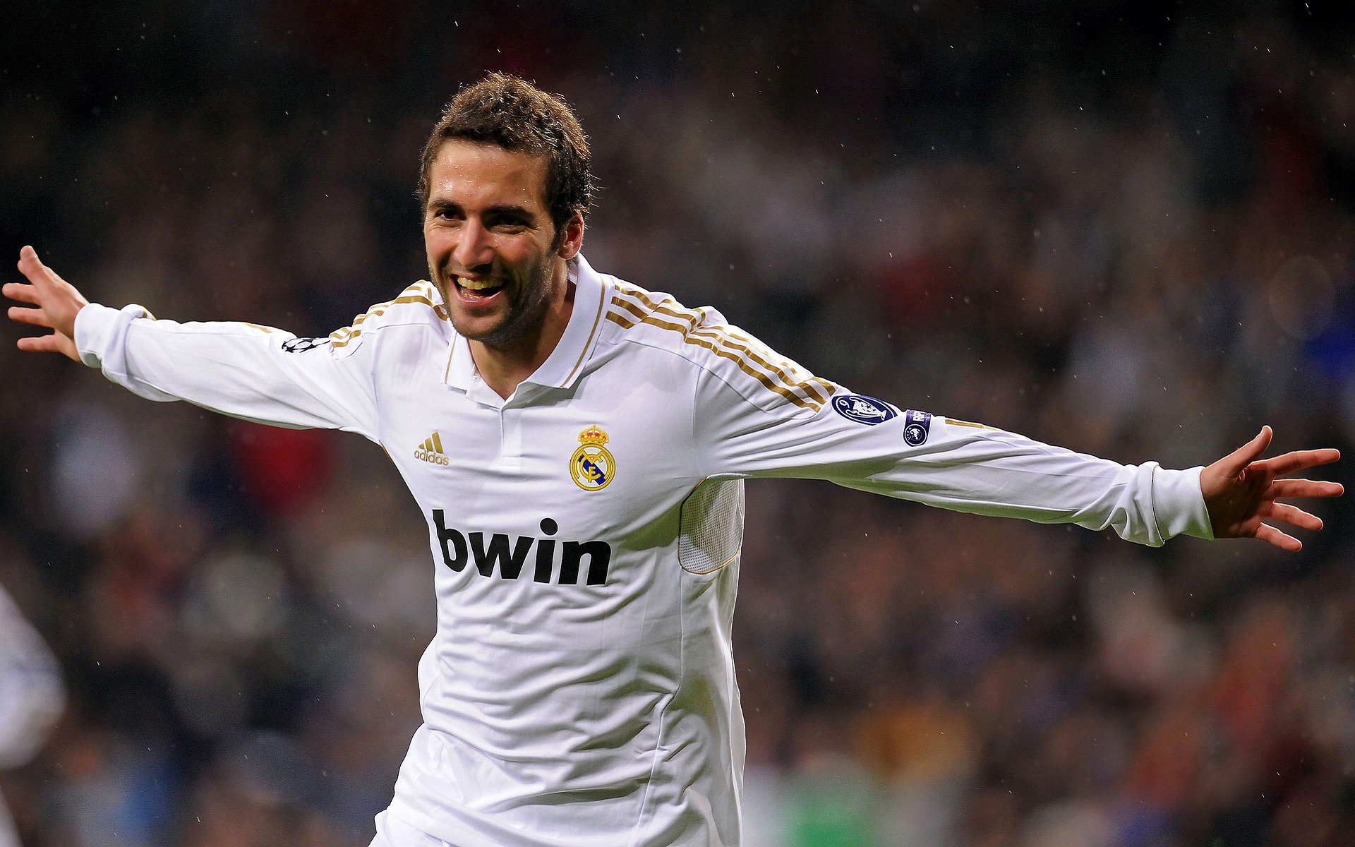 国家队欧国联优异表现，誓闯欧锦赛决赛之门，欧国联冠军赛